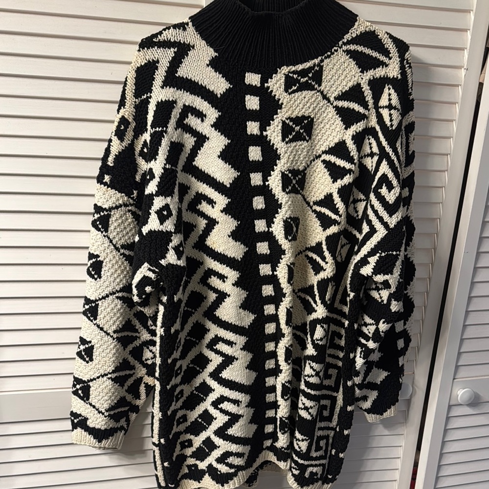 Black and White Geometric Sweater